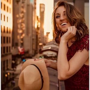 Meet your Posher, Caroline